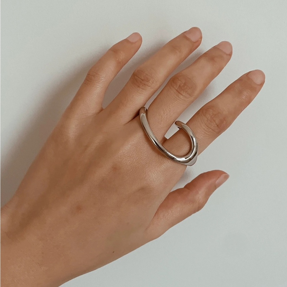Chunky double ring